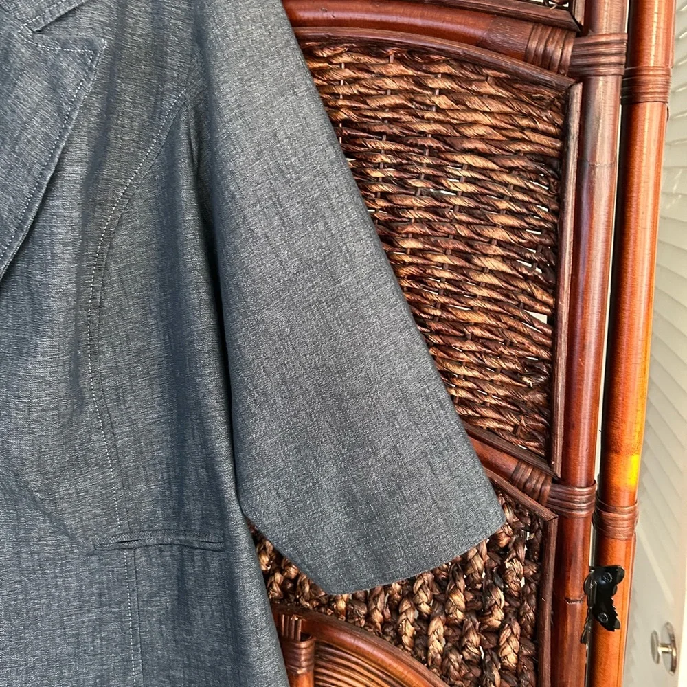 Jacket - Picture 5 of 7